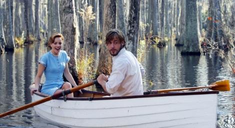 糗爆!拍攝時洋裝「鈕扣爆開」 瑞秋麥亞當斯自曝幕後趣事