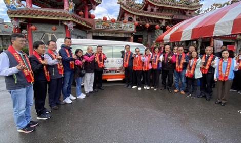 淡水集應廟建廟50周年慶　詹淑媚以廟方名義再捐復康巴士
