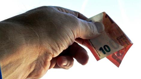 靠周杰倫狂吸版稅！彈頭荷包7位數金額入袋　感謝他當年提攜