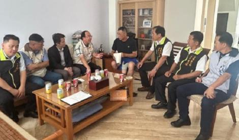 民政局端午節前夕送暖　訪視慰問義務役身心障礙退伍人員