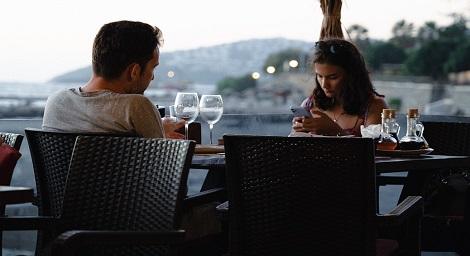 醫師網約遇蹭販仔！不幫付錢森七七　她還嗆：勸你沒錢不要約女生啦