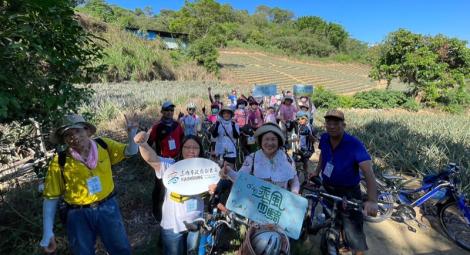 高雄大樹「單車採果」生態遊　超級大豐收