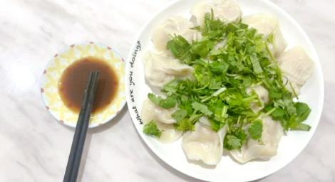 天選之人才懂吃「香菜水餃」　他讚「皮超Q」：根本包皮王