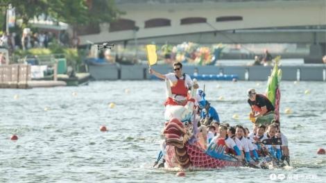 啦啦隊女神降臨！高雄愛河端午國際龍舟嘉年華　16國際城市齊聚港都