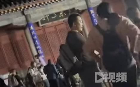 剛下泰山…身分證被人送上山頂！　她拒絕郵寄回家補辦「結果多花錢」