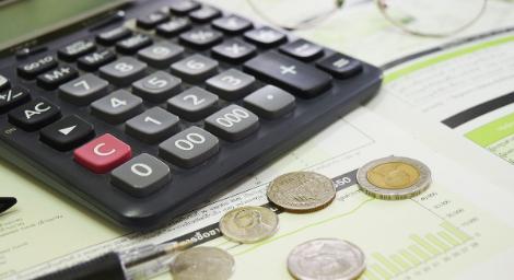 月薪8萬不夠用？他列開銷崩潰喊「怎麼結婚生子」　網友揪1關鍵