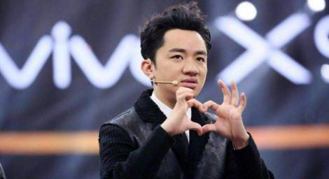 王祖藍「全家搬大陸」出售香港56坪宅　價格竟要1.8億