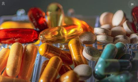 接獲「酒＋安眠藥」外送訂單！她驚覺有異　下秒急報警