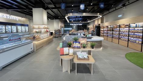 來高雄「加食延暢」聽演唱　來鼓山看海看船吃燒烤