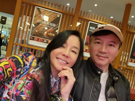 孫鵬揪同梯嗨玩整天　聽不懂狄鶯「話中話」慘了…狂噴15萬安撫妻