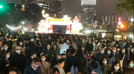 台北燈會超人多！國館誇張人潮曝　當地人有3大建議