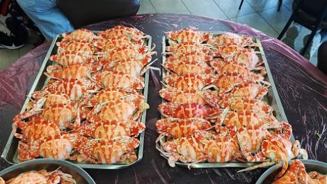 富基魚市推出「富基感蟹三重奏」　消費滿額享三重優惠