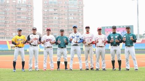 中職二軍頒獎儀式　中信兄弟盜壘王內戰...他成功率高勝出