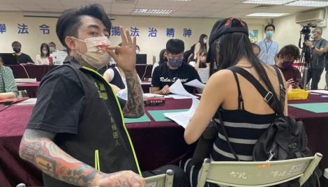 謝和弦正式參選市議員！競選總部已找好…他喊：開幕當天發雞排