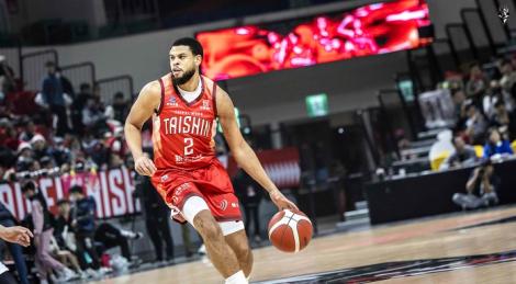 台新戰神外援手指骨折要休至少2個月！　先搭機返美治療