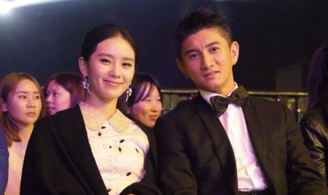 到底想怎樣？吳奇隆才剛拉黑劉詩詩　一家三口又被拍「超級甜蜜」