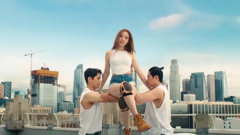 「我想展現自己作為一名女性的自信」TWICE娜璉新專輯《NA》發行