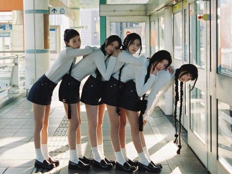 NewJeans 師妹團！今年最受矚目的全新女子團體 ILLIT 正式出道
