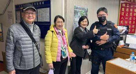 最美的風景！外國遊客掉手機　北投警「反覆調閱監視器」幫找回