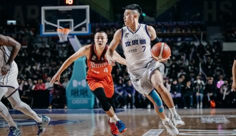 扳倒鋼鐵人奪四連勝！　攻城獅站上聯盟第三…綸總特別點名他有成長