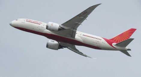 起飛後發生爆炸事故！　印度班機緊急迫降檢修…機組人員現況曝