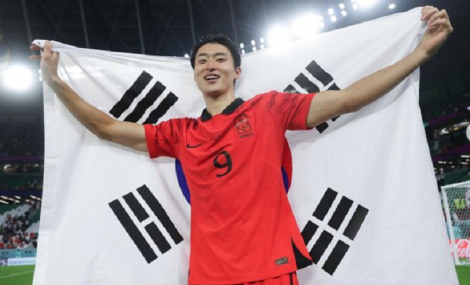 「足壇朴敘俊」靠世足漲粉百萬！　先槓C羅再嗆日本：他們晉級令人討厭